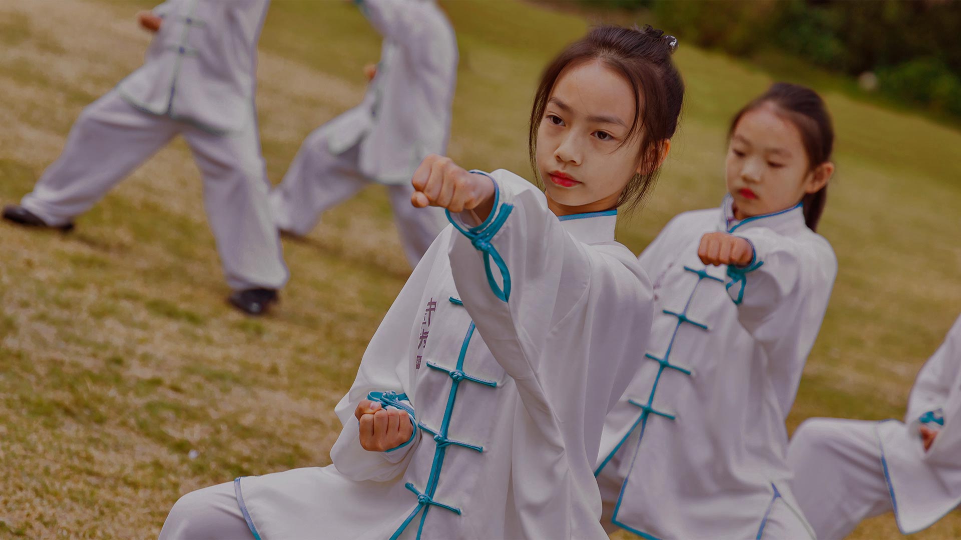 Deep Learning Immersion in Chinese Culture