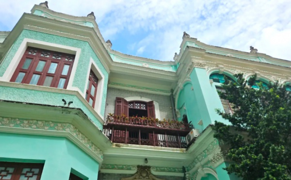 粤澳交流，共创未来 | 中黄港澳子弟学校参访澳门百年名校，助推教育交流深度合作